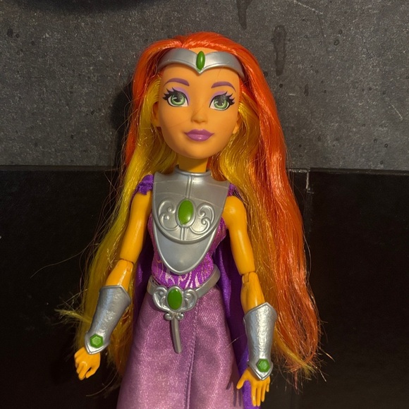 DC Superhero Girl Intergalactic Gala Starfire - Picture 1 of 5
